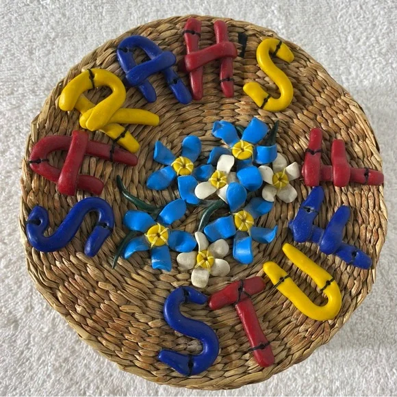 Vintage “Sarah’s Stuff” Decorated Small Round Basket With Lid - Picture 2 of 12